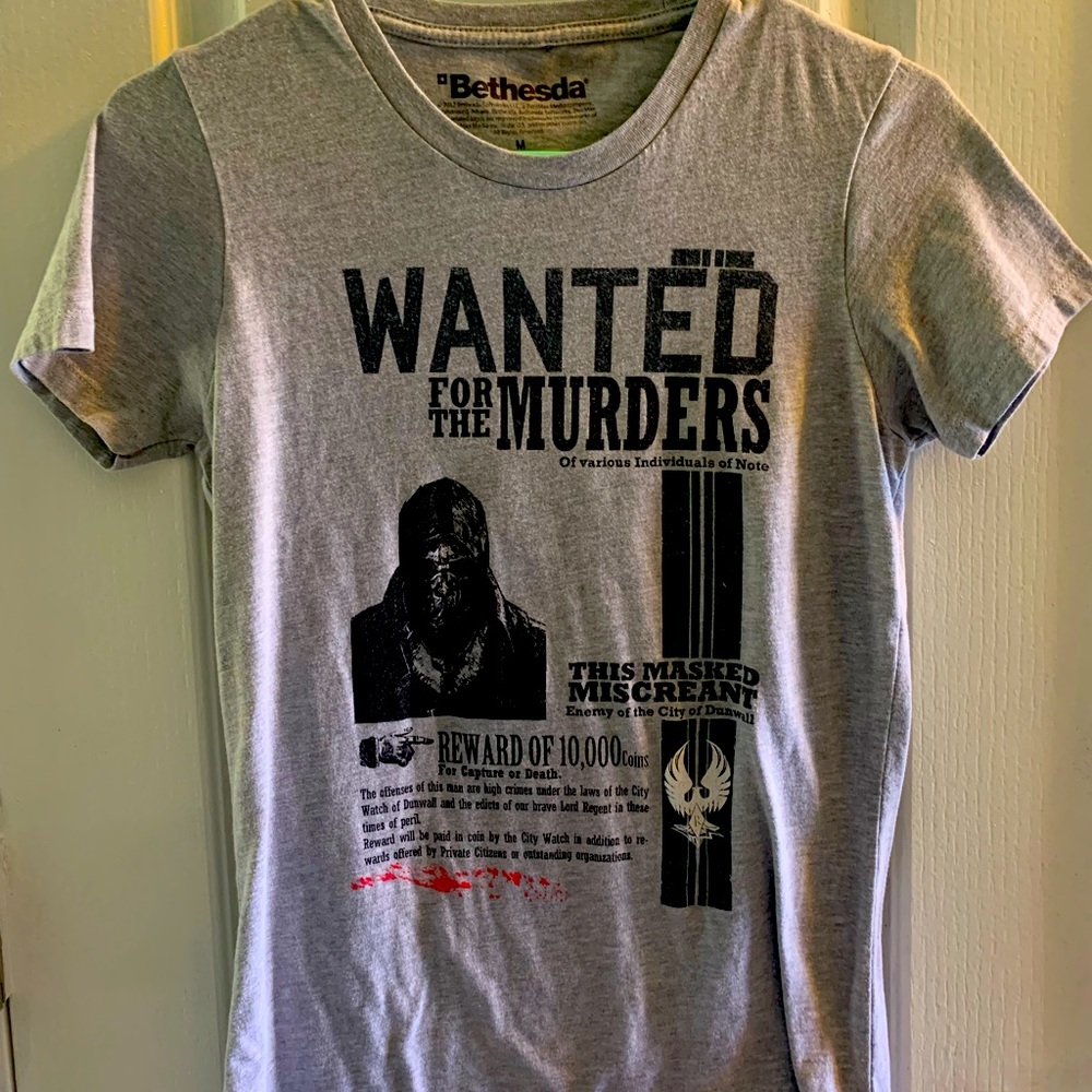 Ladies Darth Vader Tee- Size Medium